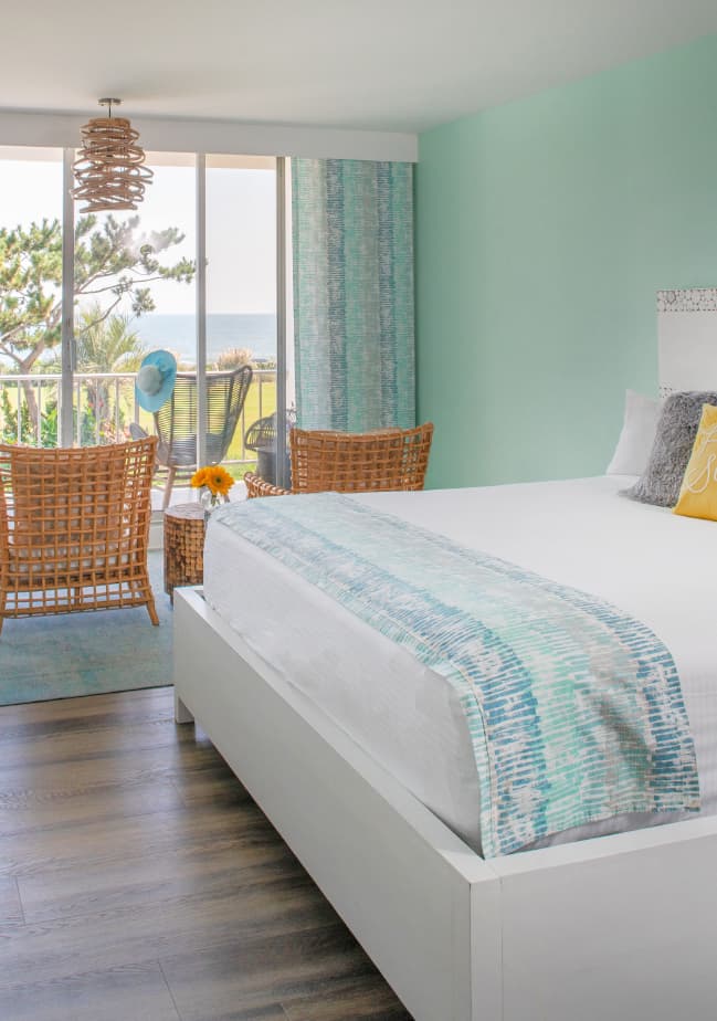 Deluxe Atlantic Oceanfront Balcony King Room